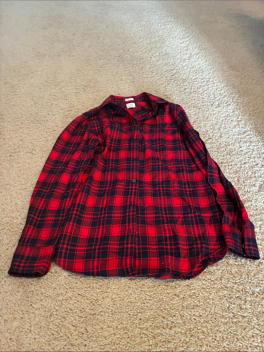 J. Crew Red and Navy Plaid Button-Down Shirt Boy Fit (size XS)